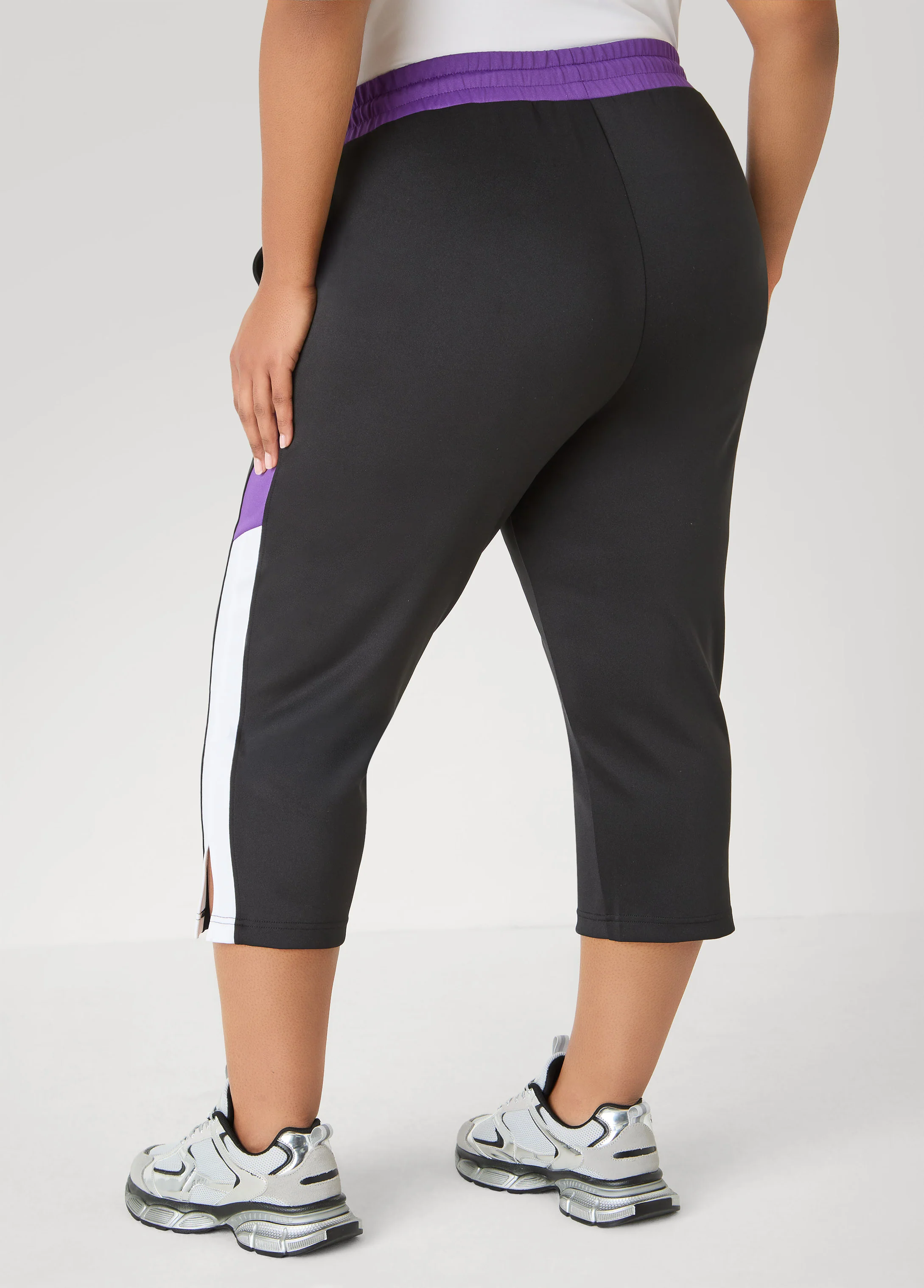 Side Split Colorblock Capris - Image 7