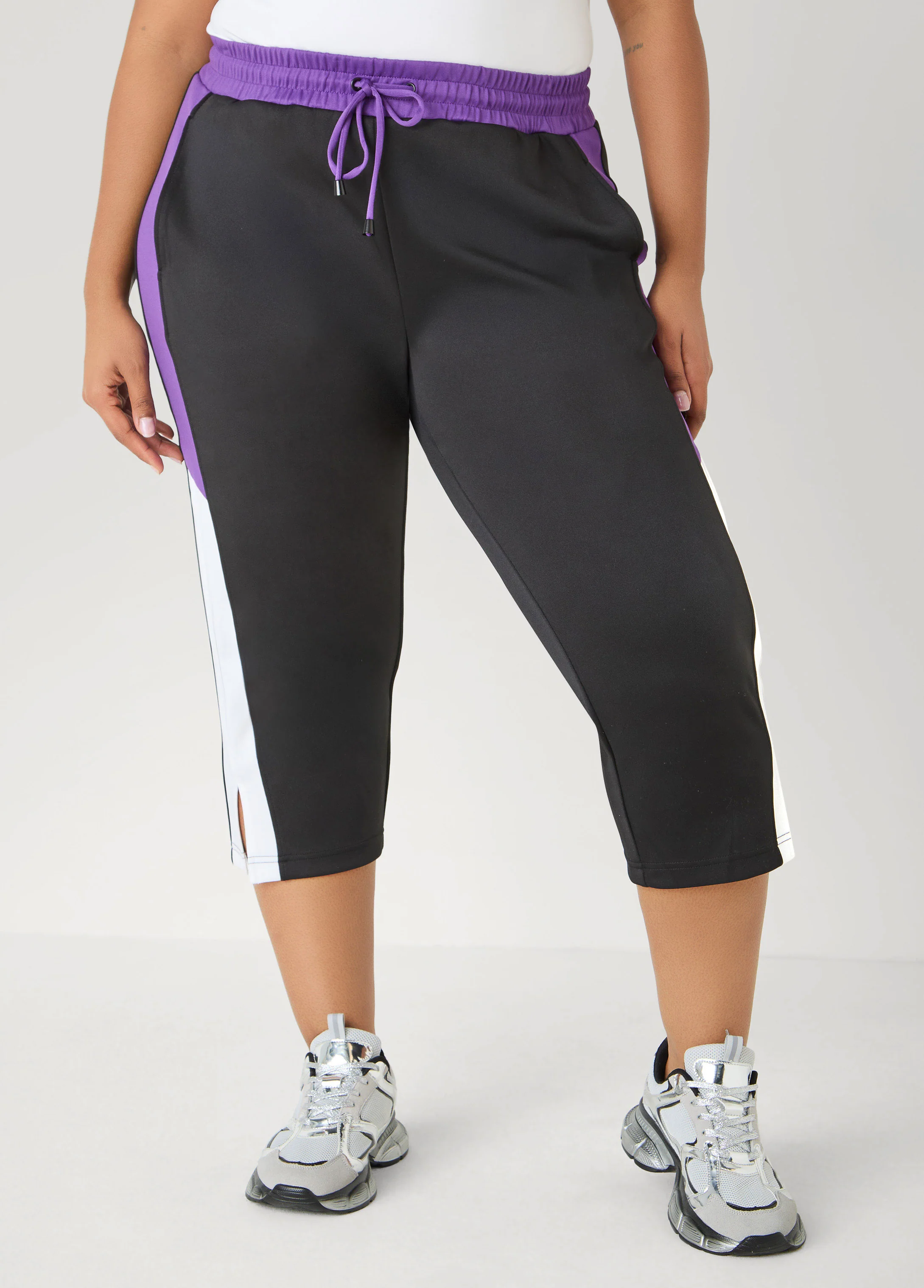 Side Split Colorblock Capris - Image 9
