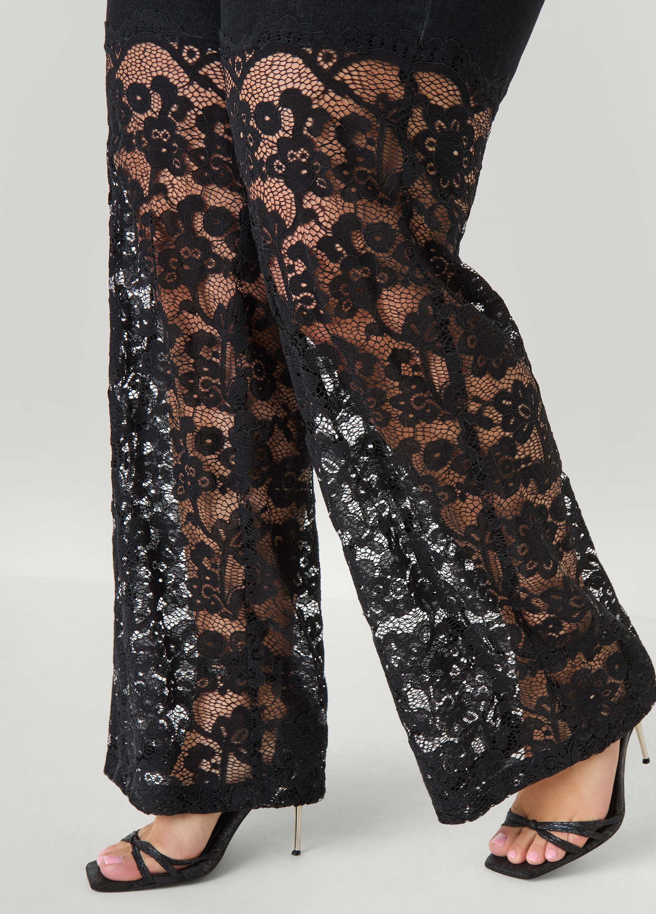 Lace Paneled Wide Leg jeans - Image 4