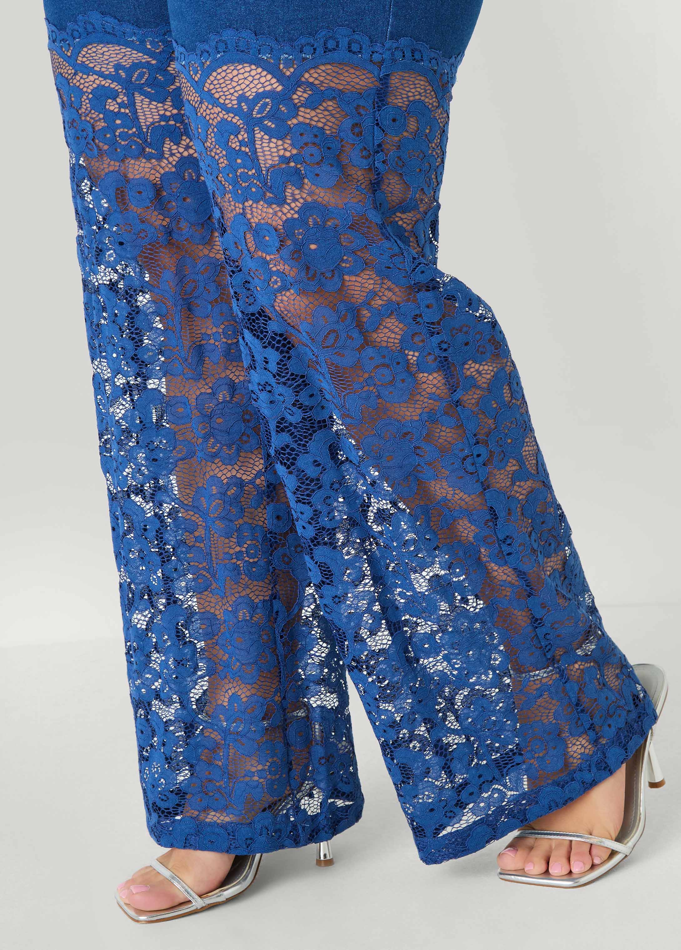 Lace Paneled Wide Leg jeans - Image 8