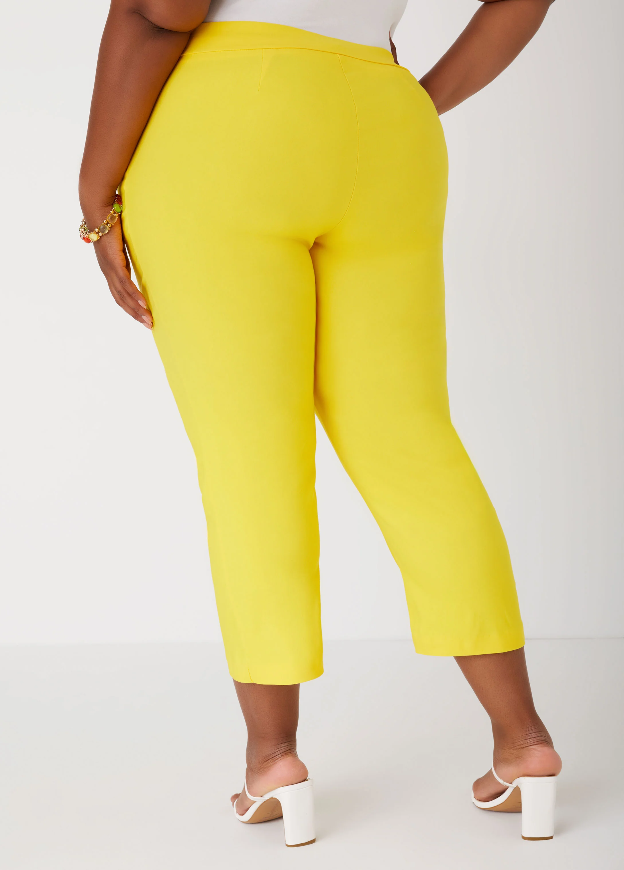 Pull On Mid Rise Capris - Image 10